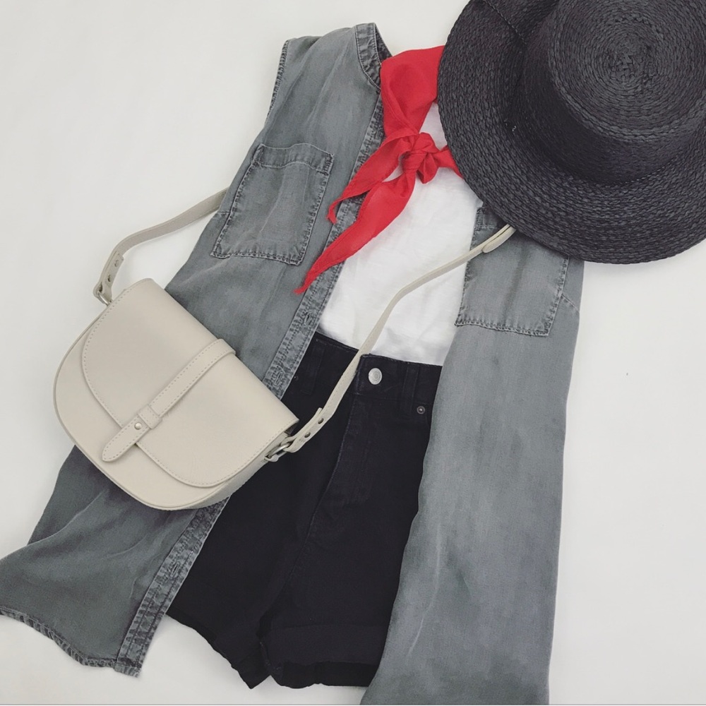 NWT Button Front Tunic